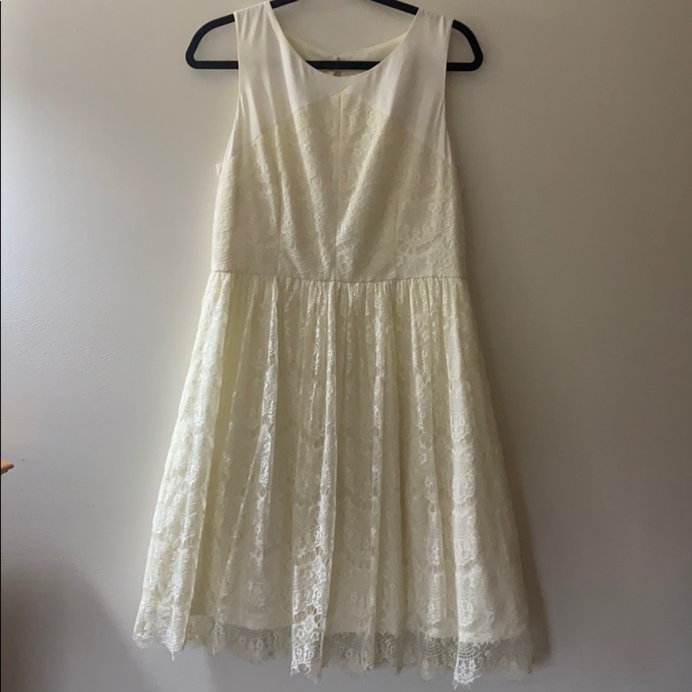NEW Jessica Simpson off white lace dress